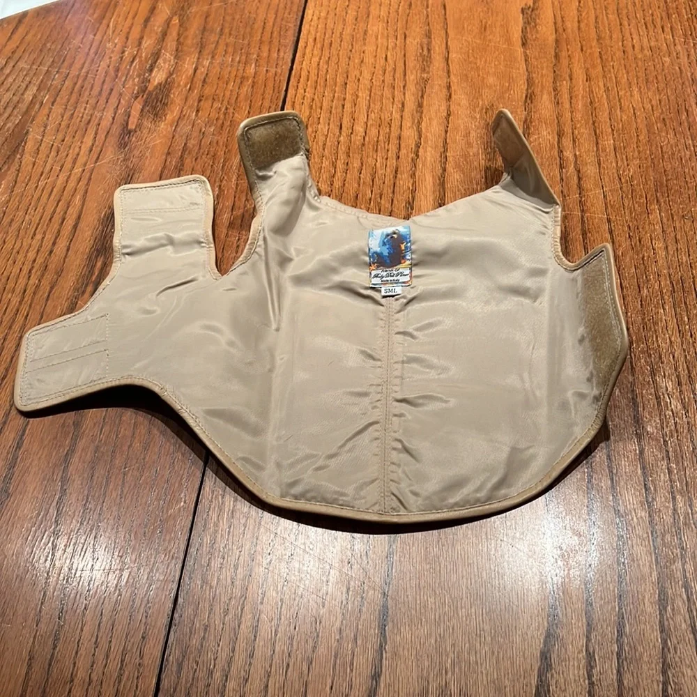 Friends Of Baby Doll Pliner Gray And Beige Lined Waterproof Vest Says 2004
